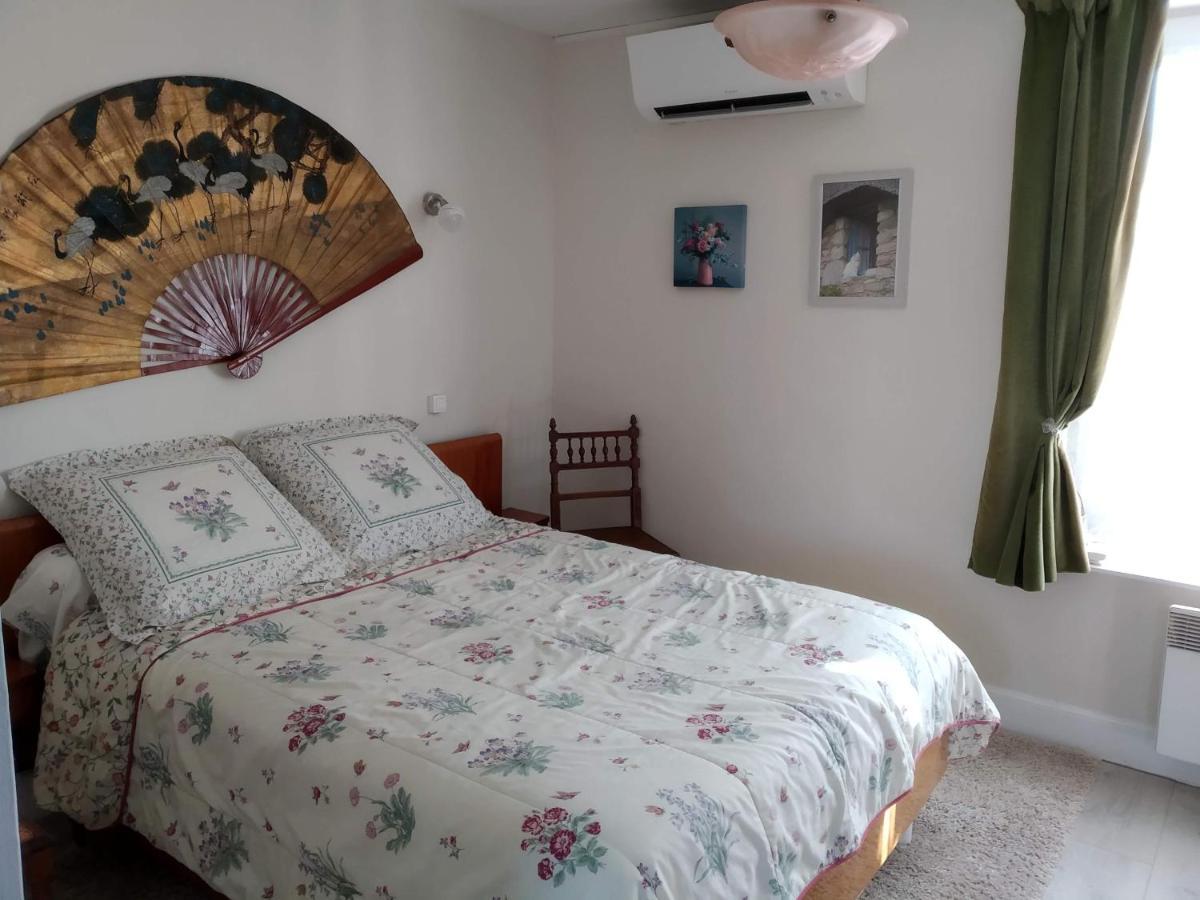 La Longere Des Gillettes Bed & Breakfast Bezenet Exterior photo